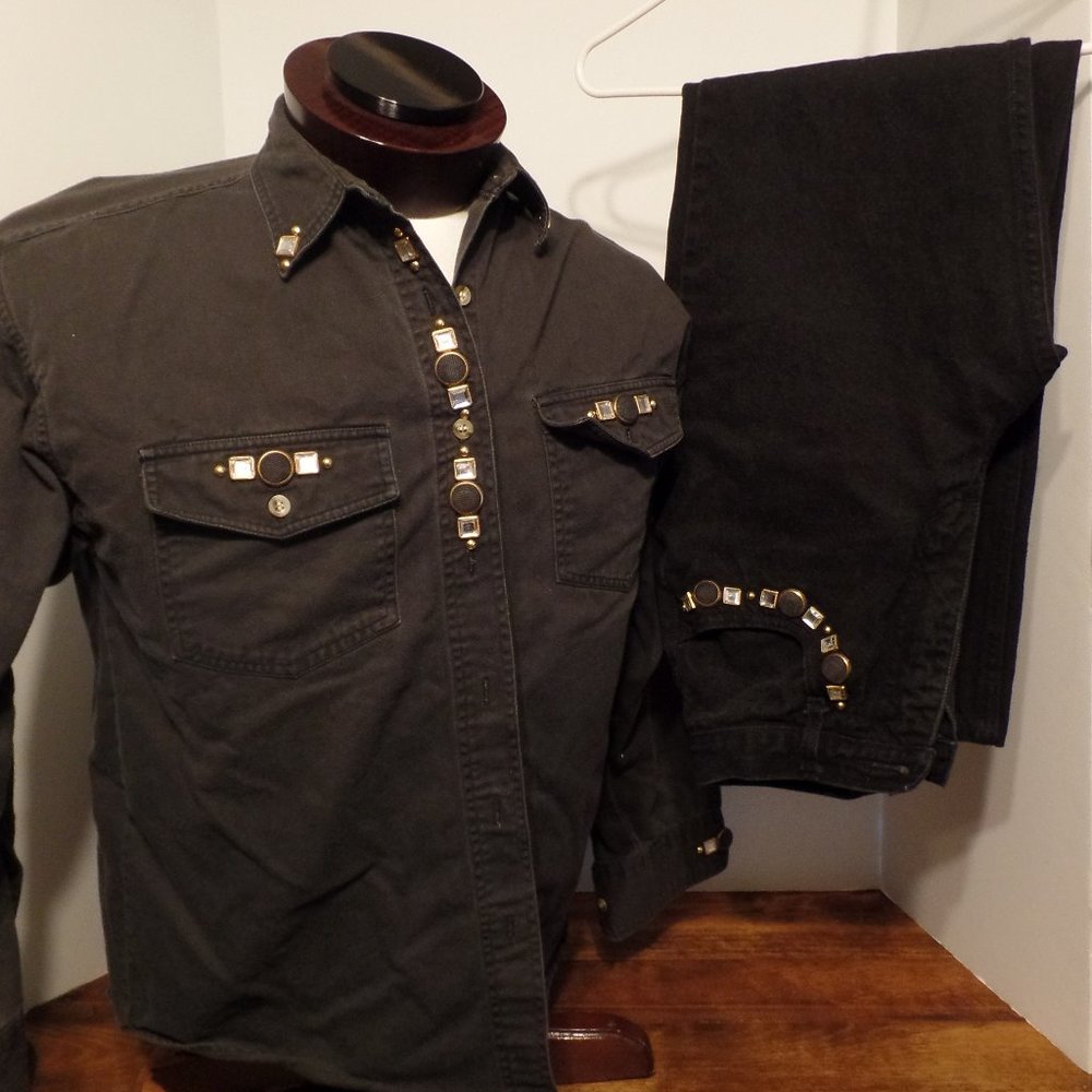 VTG Women's 2 pc outfit  516
